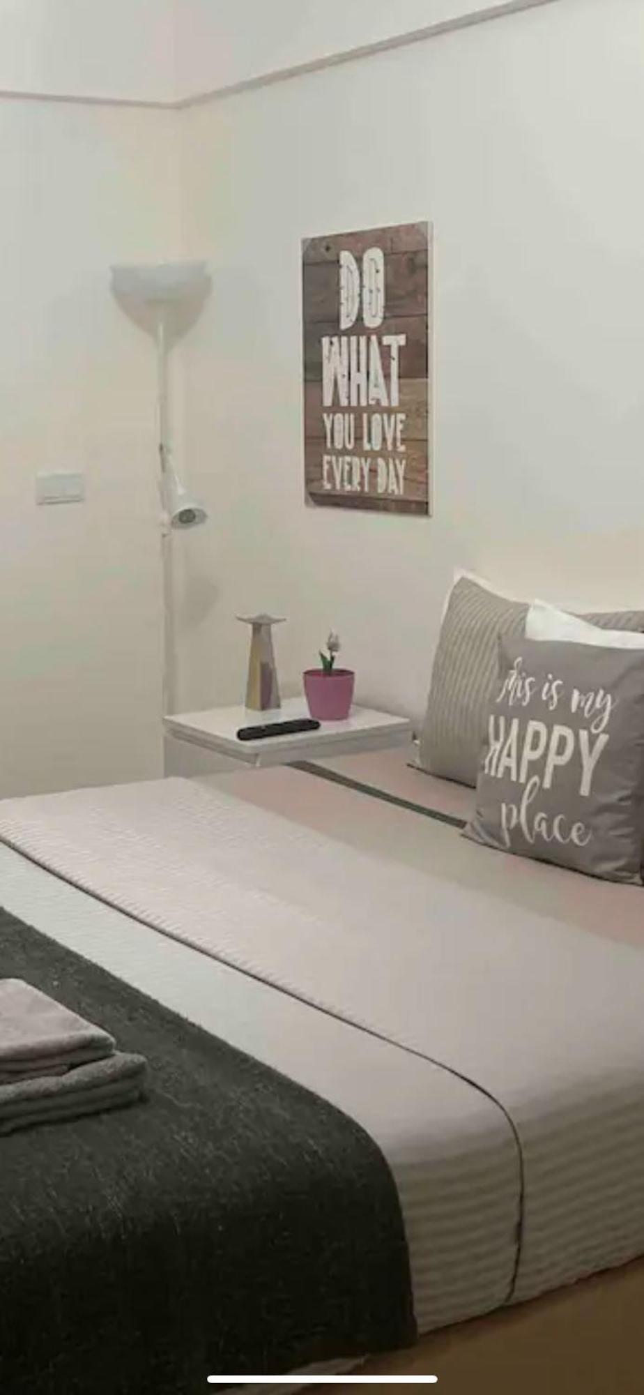 Modern Double Room With Private Balcony 蒙蒂茹 外观 照片