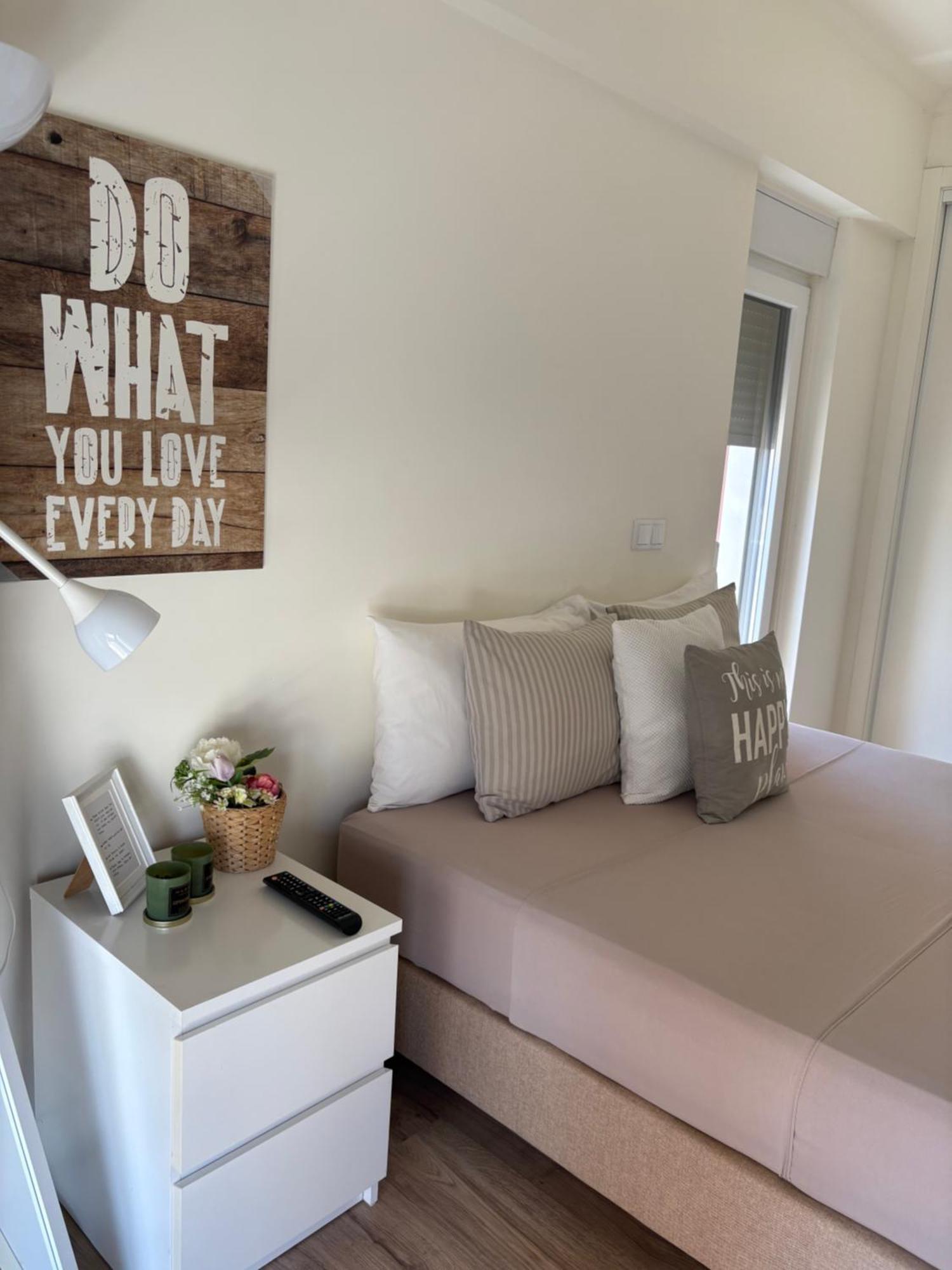 Modern Double Room With Private Balcony 蒙蒂茹 外观 照片